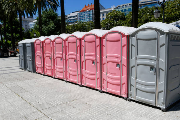 Best Portable Shower Rental  in Las Palmas Ii, TX
